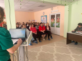 Региональный практико-ориентированный семинар «Поговорим о профессиях: ранняя профориентация детей дошкольного возраста» Региональный практико-ориентированный семинар «Поговорим о профессиях: ранняя профориентация детей дошкольного возраста».